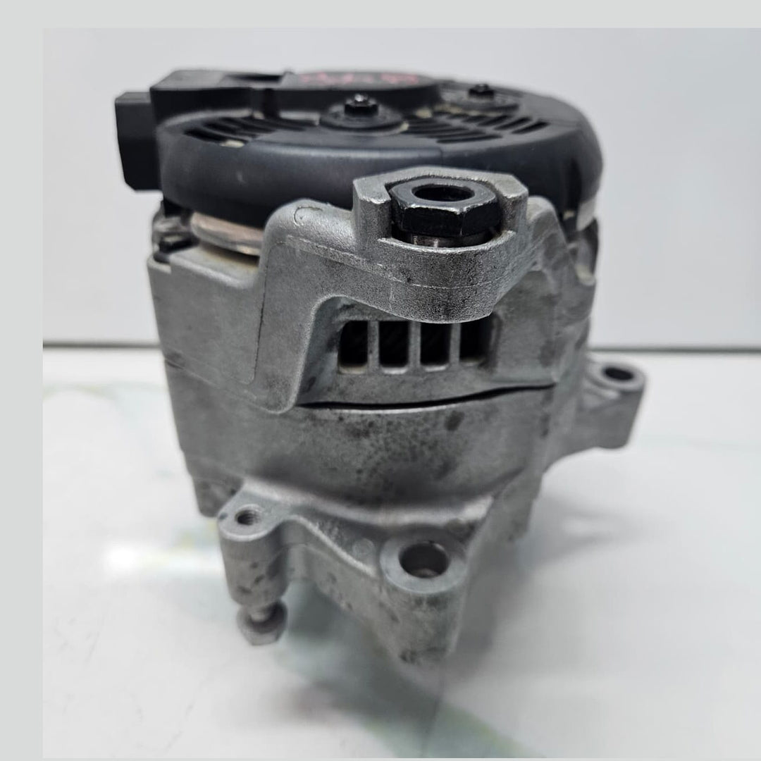2020-2024 BMW X1, F40, F45, F46, F48, F39 Alternator 8627125 USED 14V 180A