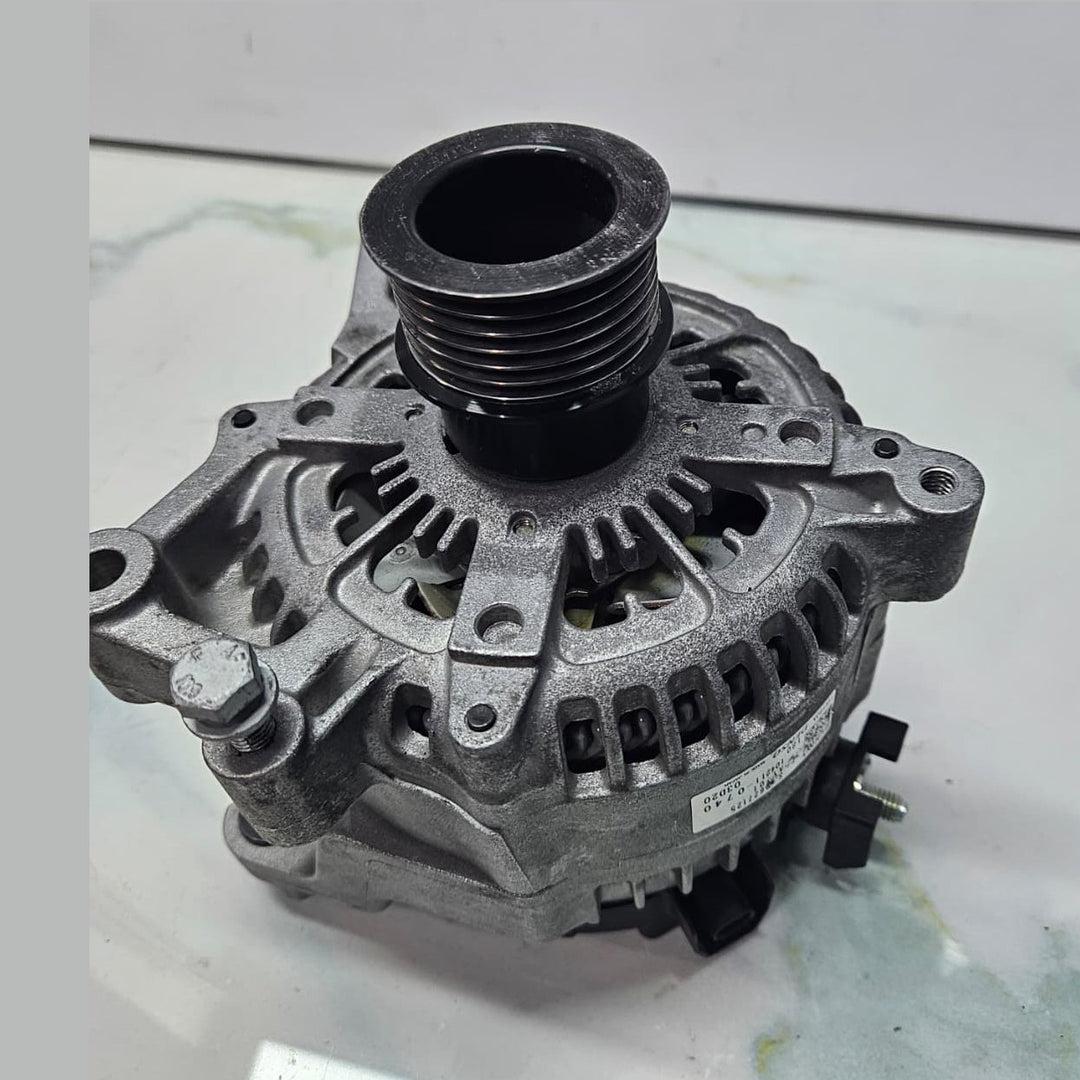 2020-2024 BMW X1, F40, F45, F46, F48, F39 Alternator 8627125 USED 14V 180A
