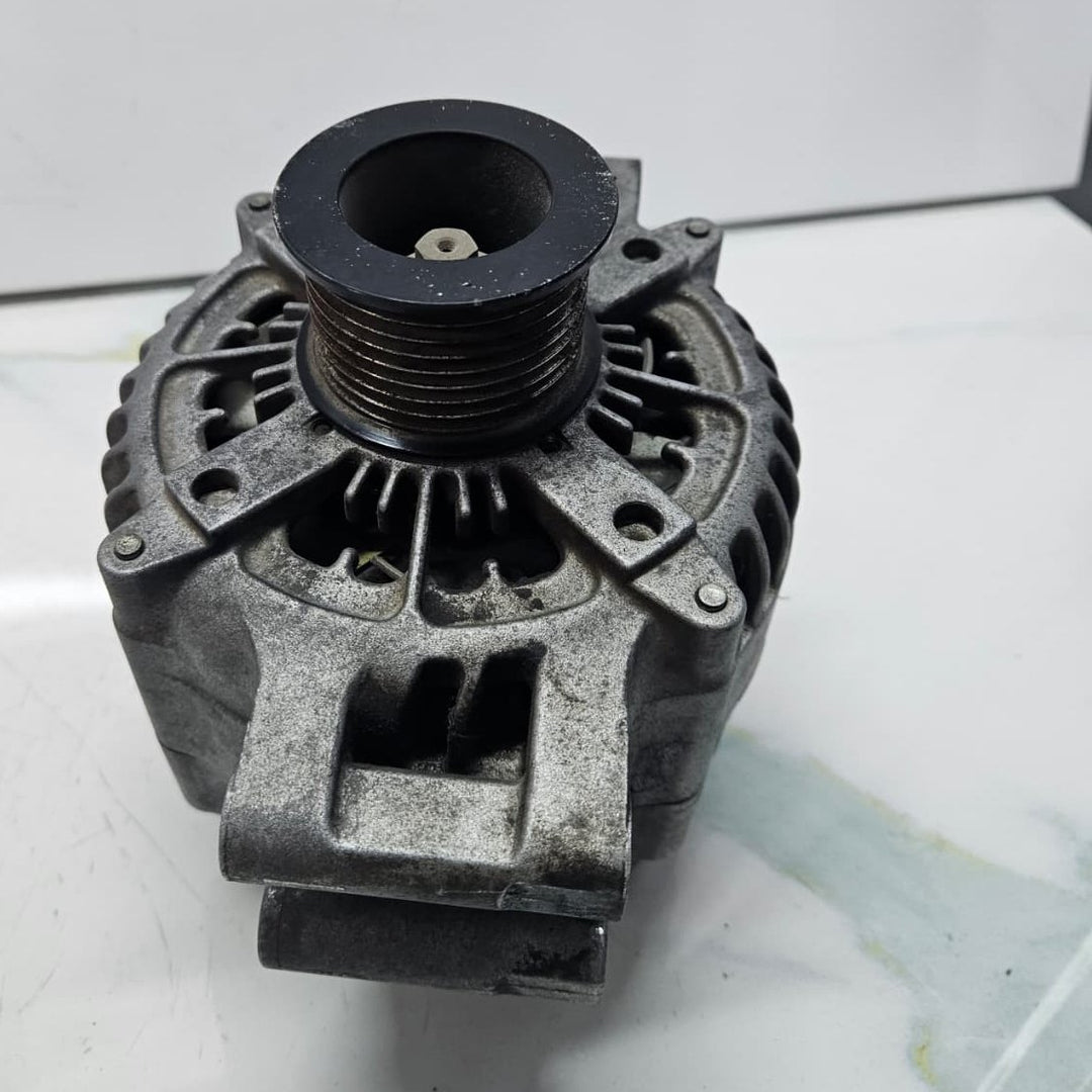 2015-2020 BMW F80 F82 M2 M3 M4 series. Alternator 7848603 USED 14V 210A S55 3.0