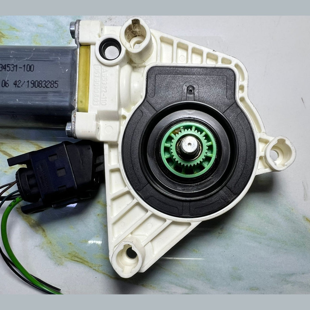 10-14 Mercedes-Benz W207 E-Class Window Motor Front Right Side A207 8200642 OEM