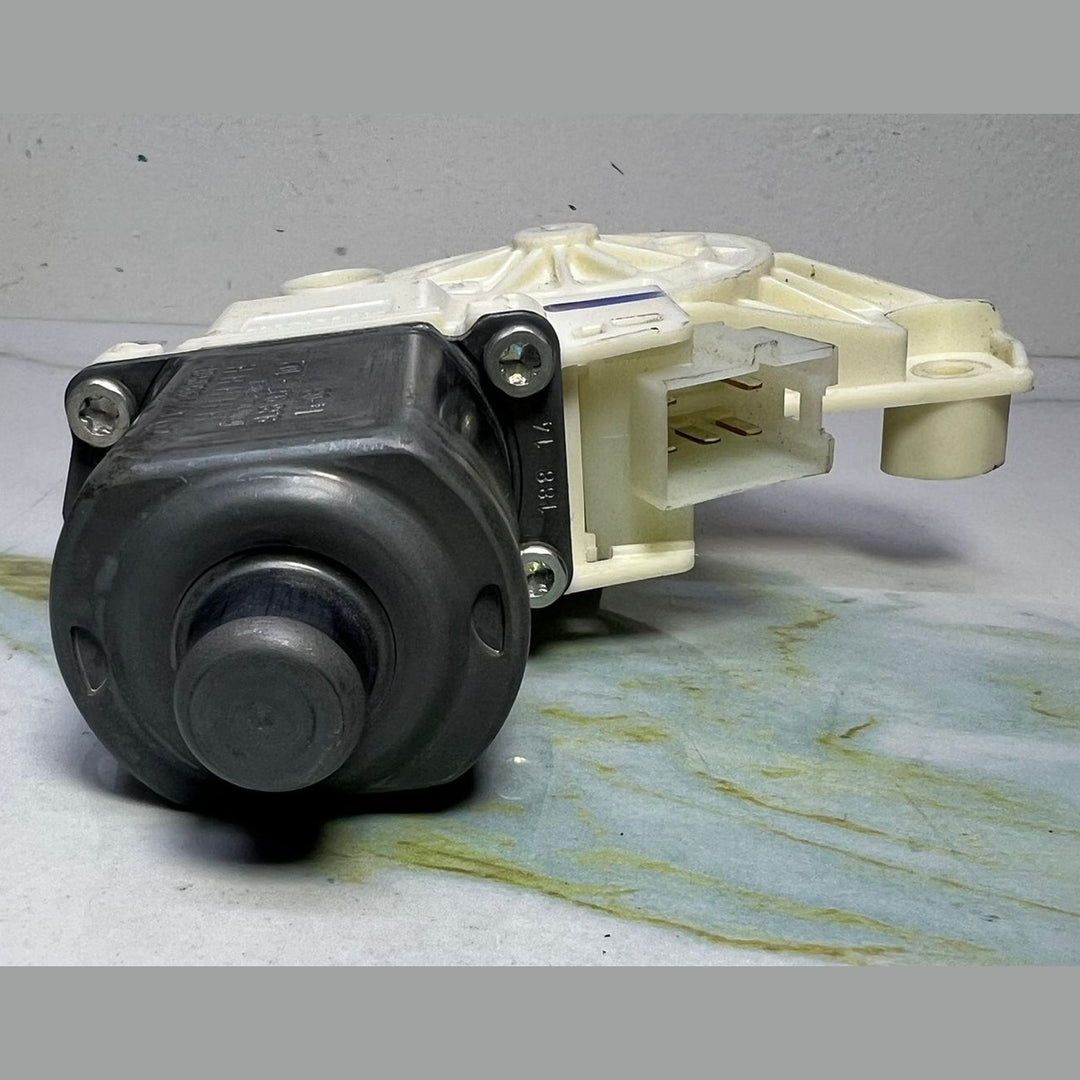 15-20 Mercedes-Benz W222 S-Class Window Motor Front Left Side A222 9060501 OEM