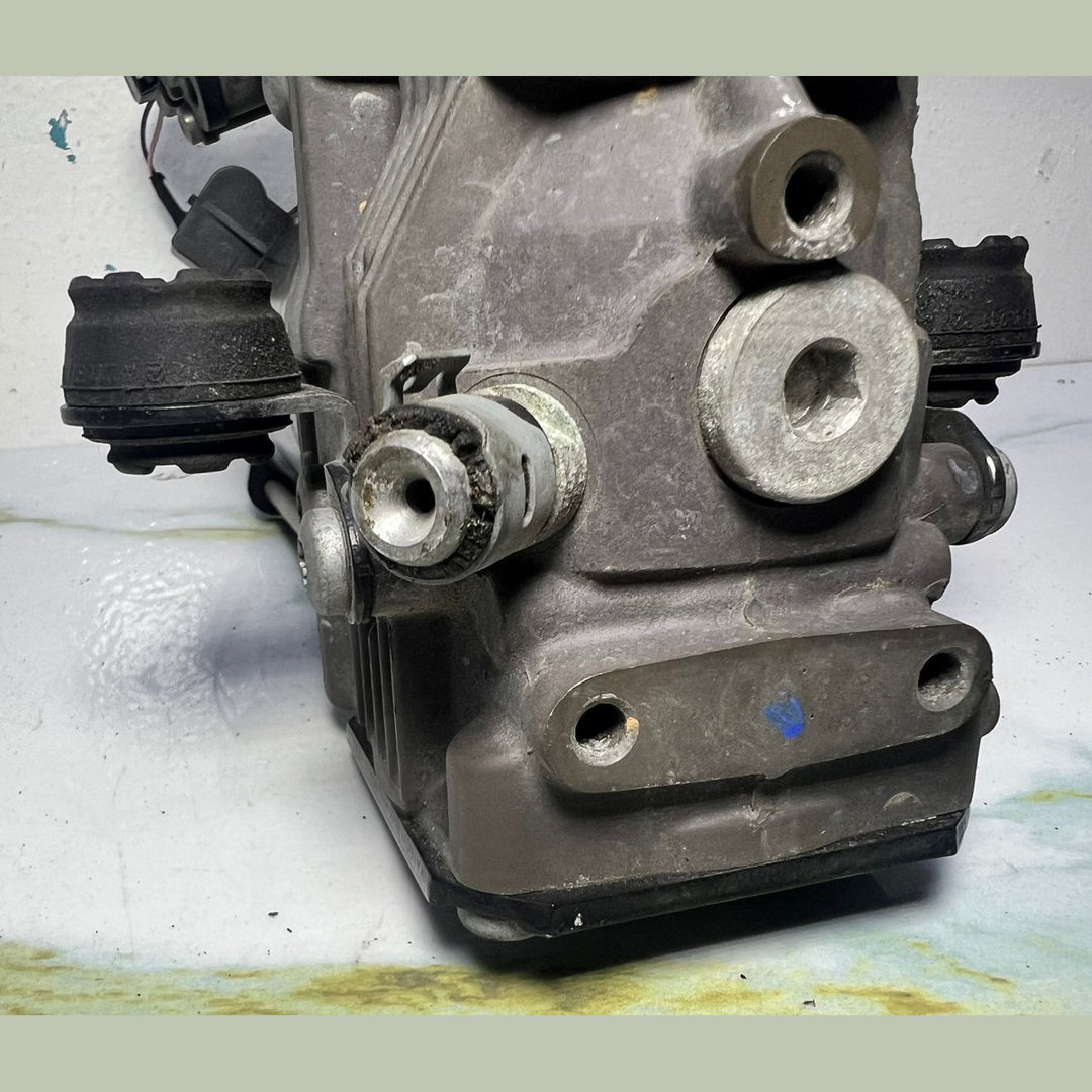 Mercedes W251 R-Class R350 Airmatic Air Suspension Compressor Pump A251 3202404