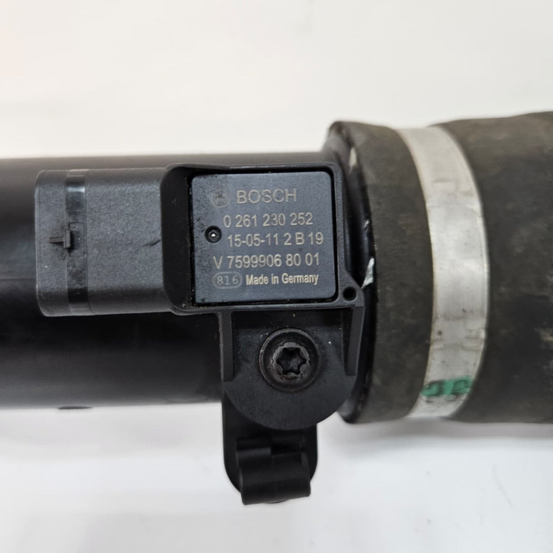 BMW F20 114i 116i 118i 120i F30 316i Intercooler Hose 7597588 USED