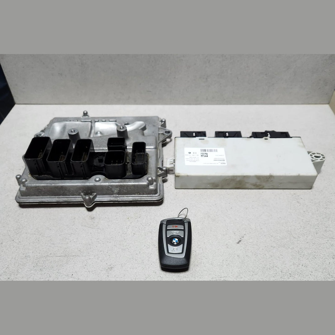 2017 BMW X5 Engine Control Module 8674949 N55 F16 3.0 ECU SET