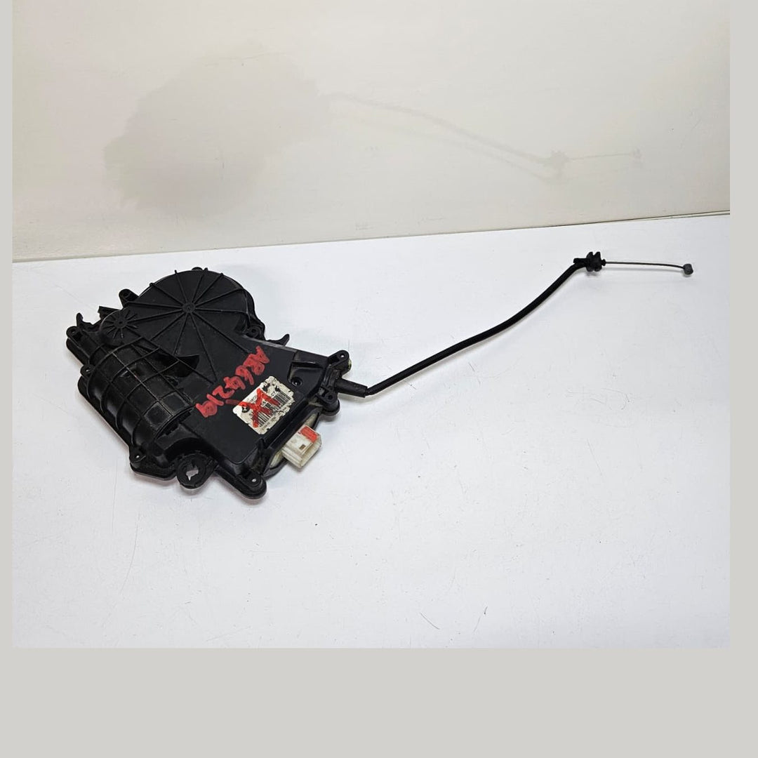 2010-2015 BMW 550i GT Trunk Lid Lock Motor 7155158 USED