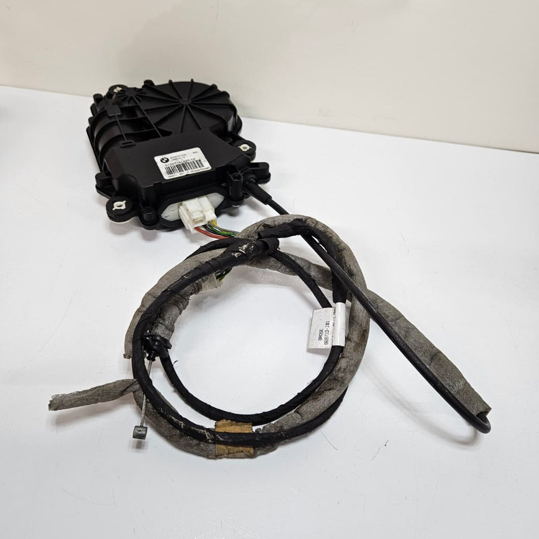 2009-2015 BMW 740i, 750i, 760i Trunk Lid Lock Actuator Motor 7191213 USED
