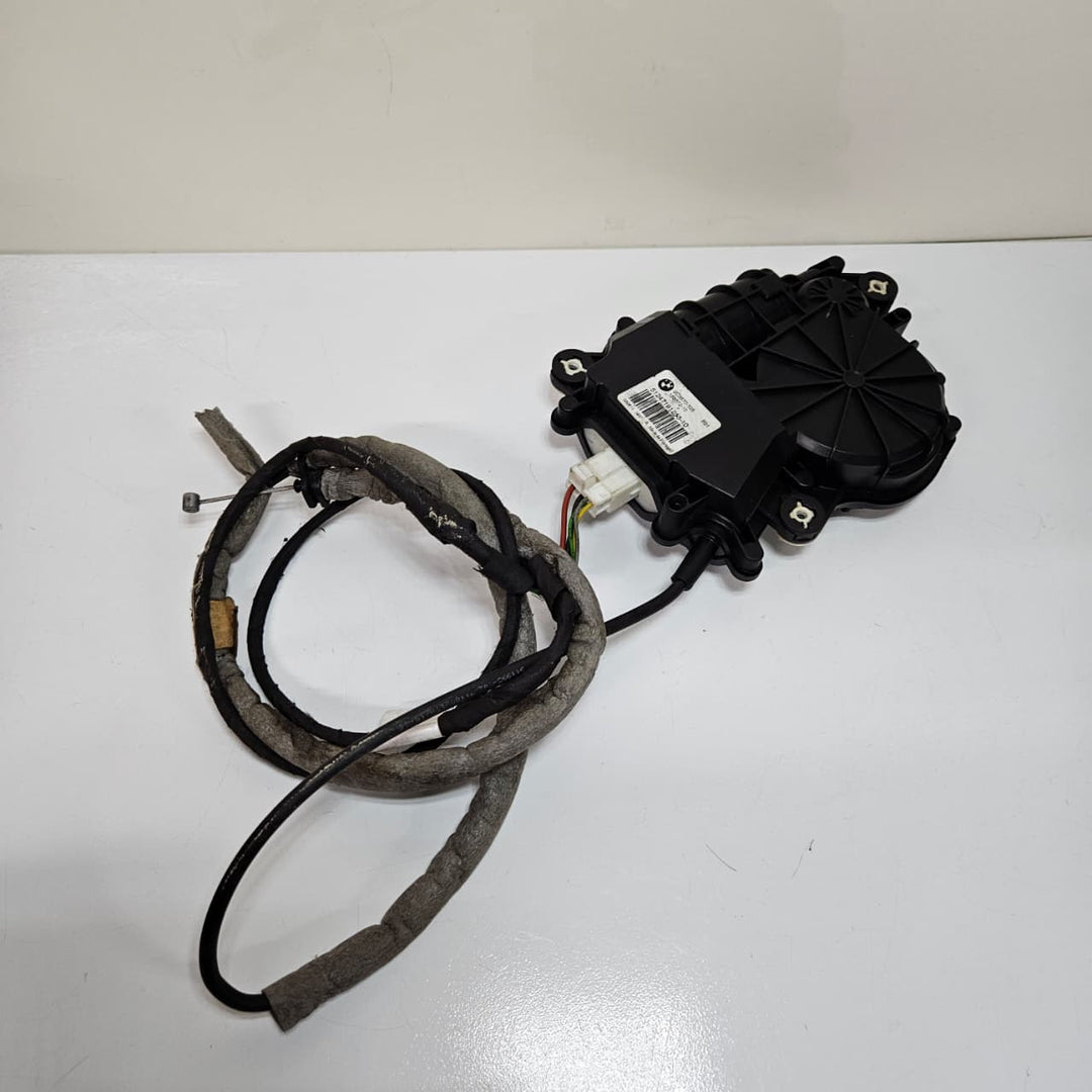 2009-2015 BMW 740i, 750i, 760i Trunk Lid Lock Actuator Motor 7191213 USED