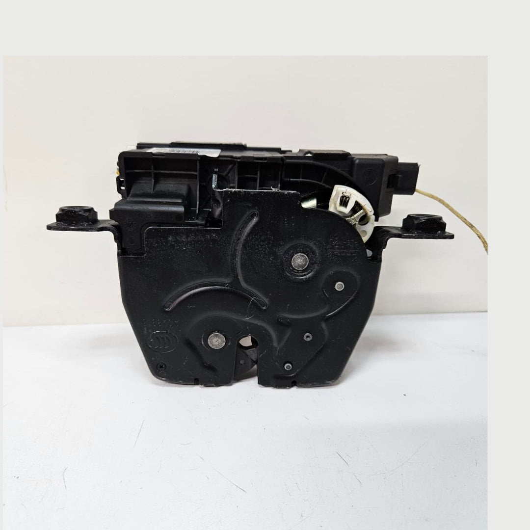 2010-2015 BMW F01 F02 F04 740i Trunk Lid Latch Lock Actuator 7269543 USED