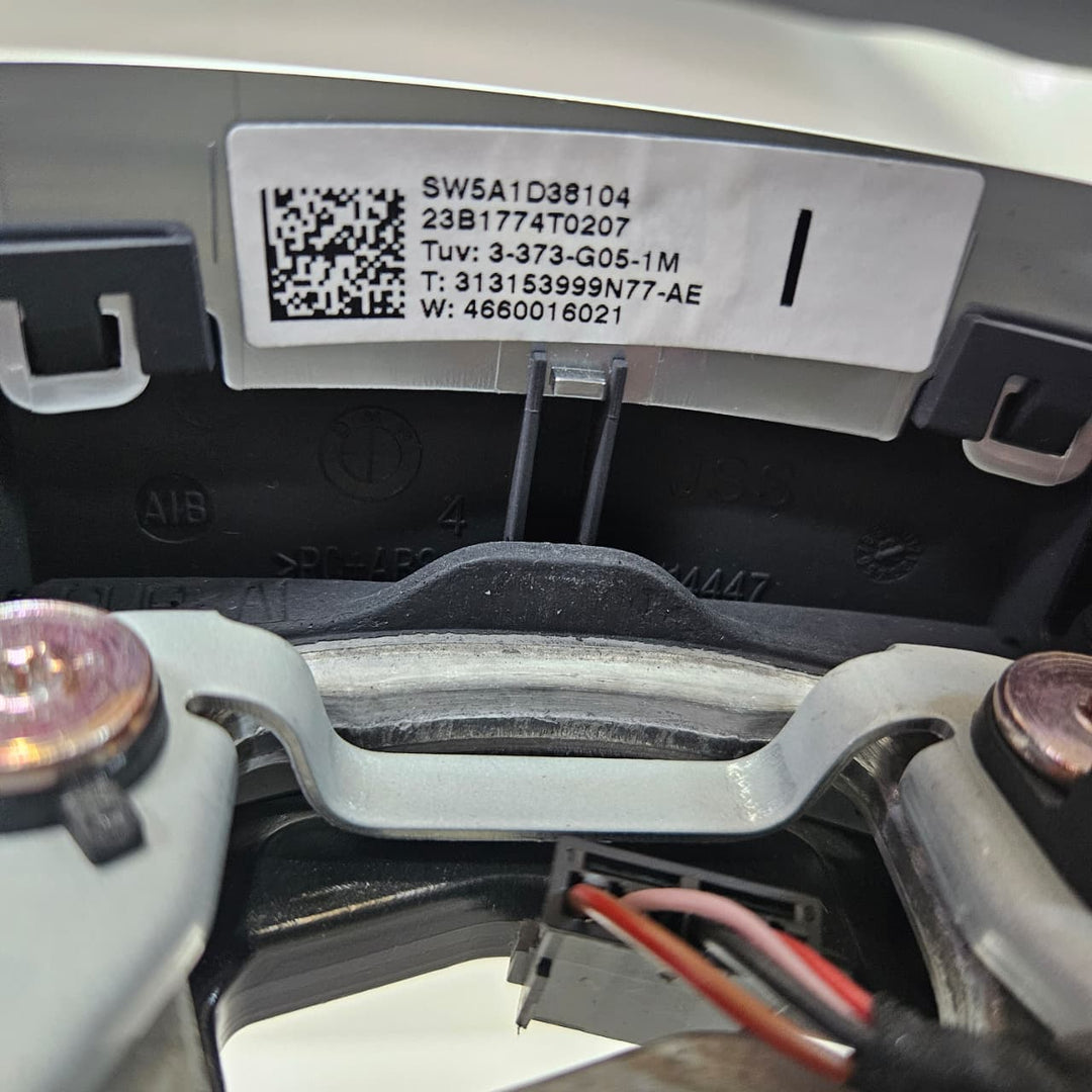 2020-2023 BMW X7 G07 M Sport Steering Wheel only 5A1D381