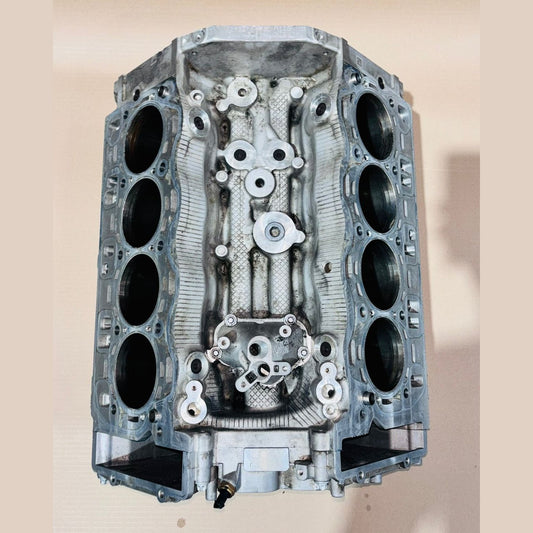 BMW M5 F90 X5M F95 X6M F96 4.4i V8 COMPETITION BARE ENGINE BLOCK 8093296 S63B44B 21163518