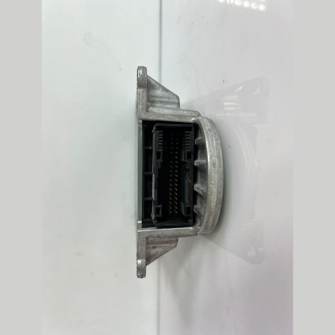 BMW 5 Series F10 F11 (2012) Airbag Control Unit – OEM 6856875 TSL4979