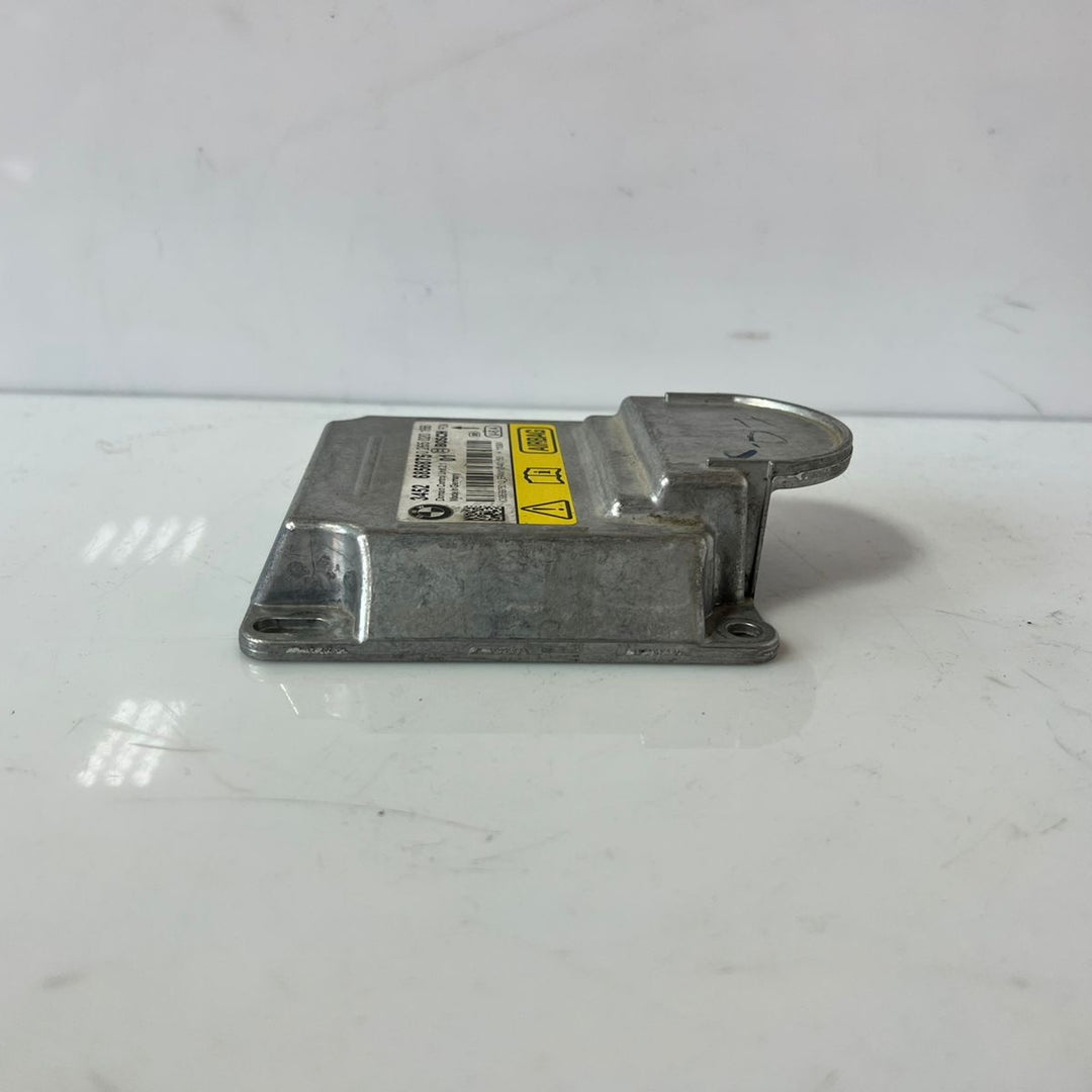 BMW 5 Series F10 F11 (2012) Airbag Control Unit – OEM 6856875 TSL4979
