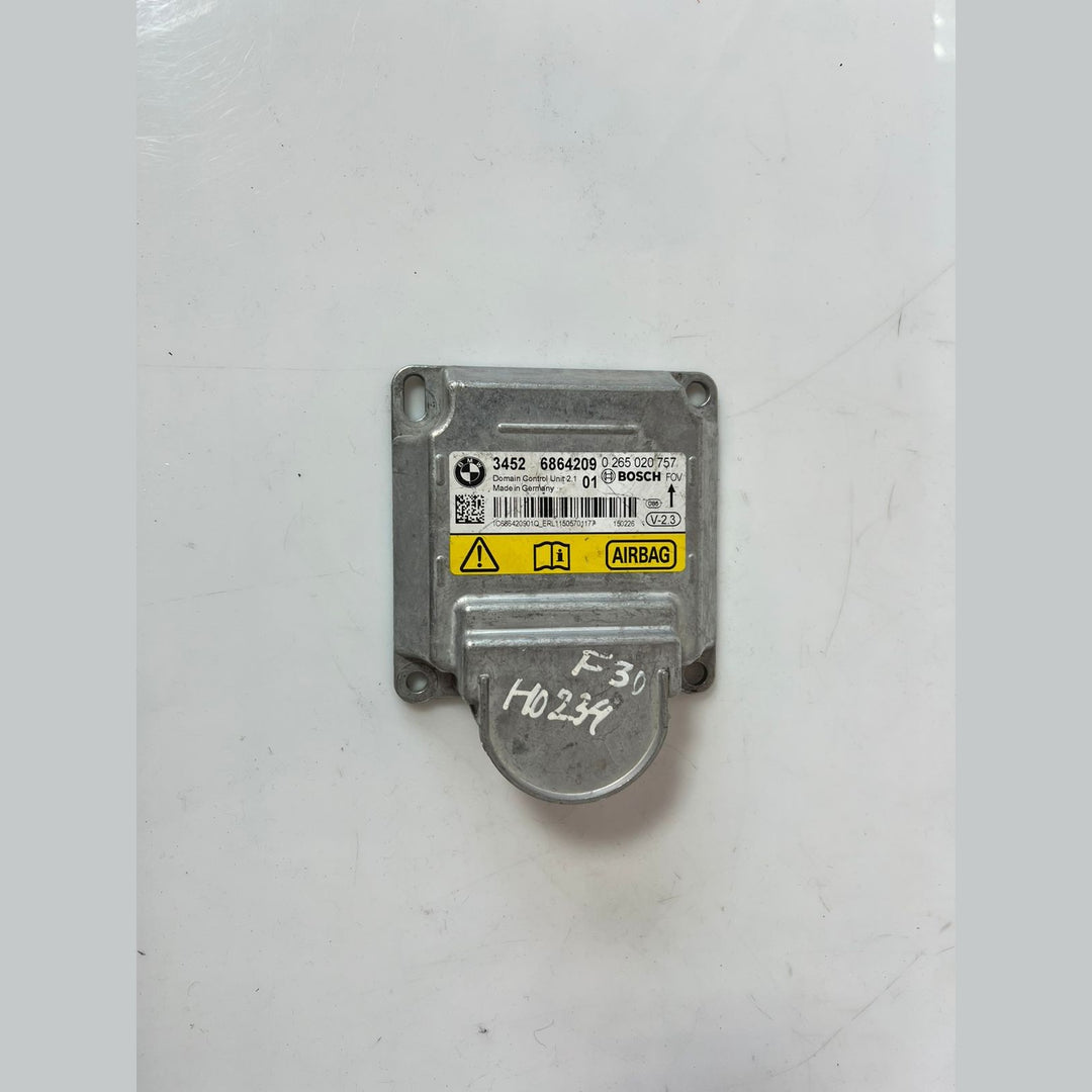 BMW 2 3 4 X3 X4 series F22 F30 F32 F25 F26 ICM V 2.3 CONTROL MODULE SRS 6864209