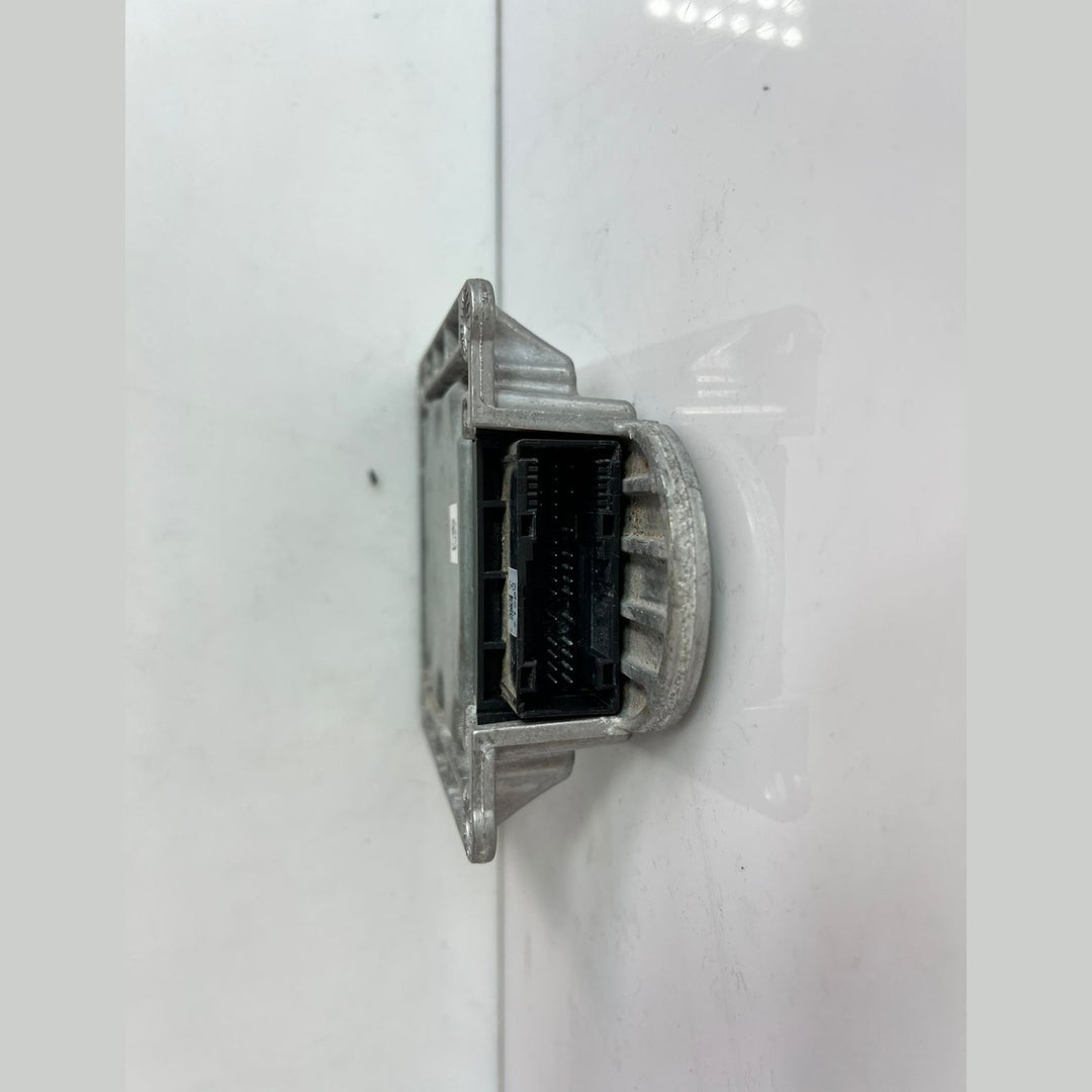 BMW 320d Touring E90/E91 SRS Airbag Control Unit ECU 6886188 – OEM Crash Safety Module