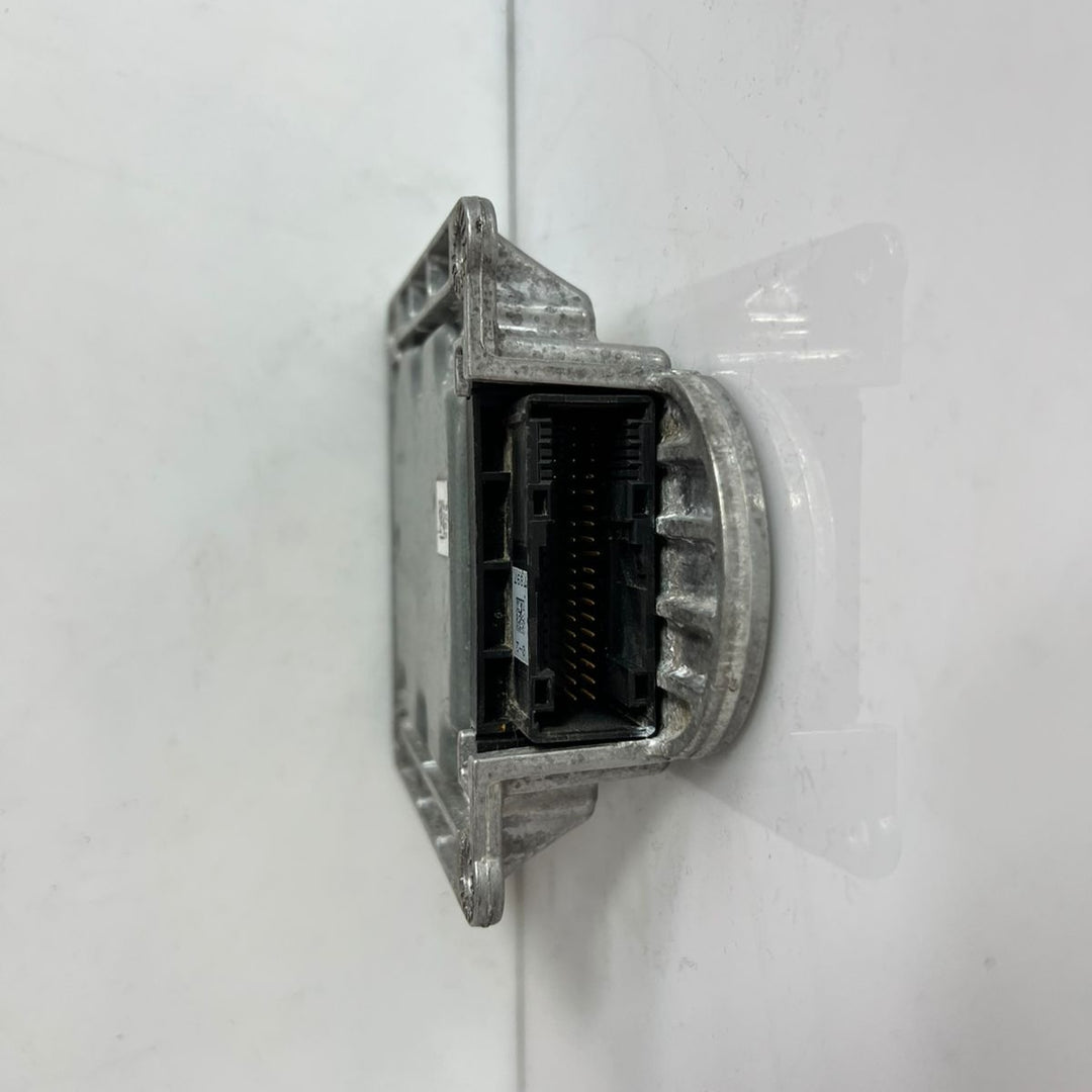 BMW 1 / 2 / 3 Series F20 F21 F22 F87 F30 F31 F34 SRS Airbag Control Module ECU 6856314 – OEM