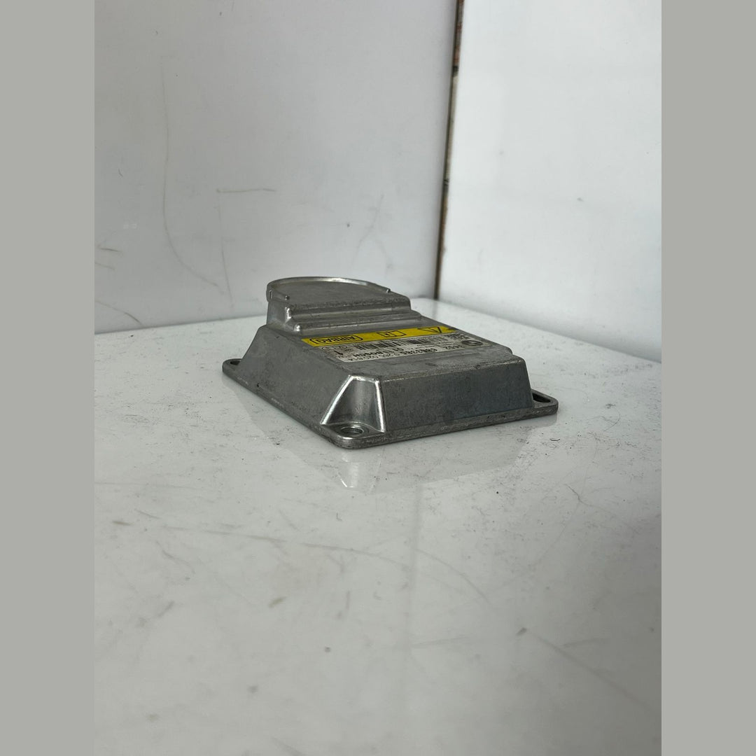 BMW 1 Series F21 (2012–2015) Airbag Control Module ECU 6863385 – OEM SRS Unit