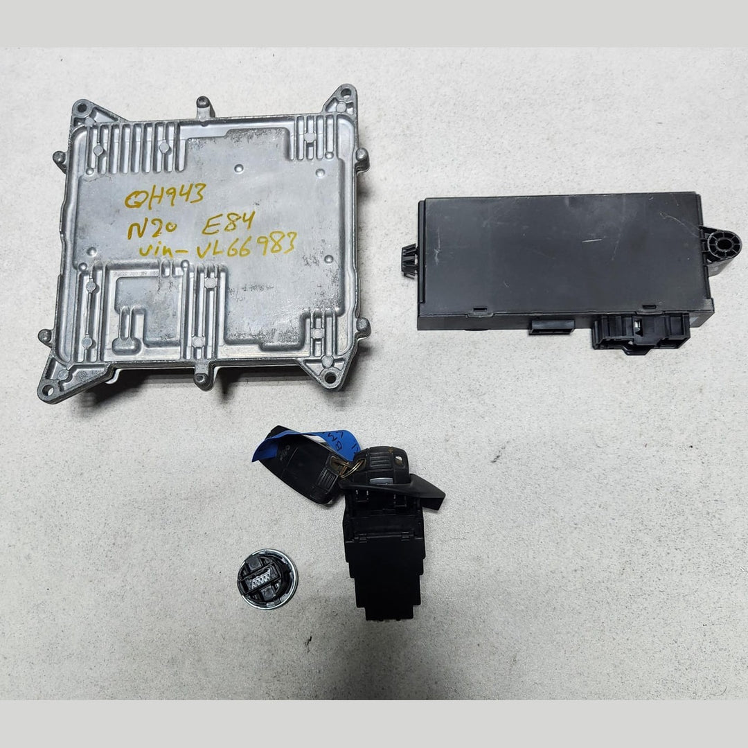 2011 BMW X1 Engine Control Unit 7629006 N20 E84 ECU SET