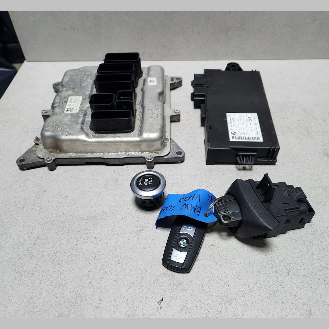2011 BMW X1 Engine Control Unit 7629006 N20 E84 ECU SET