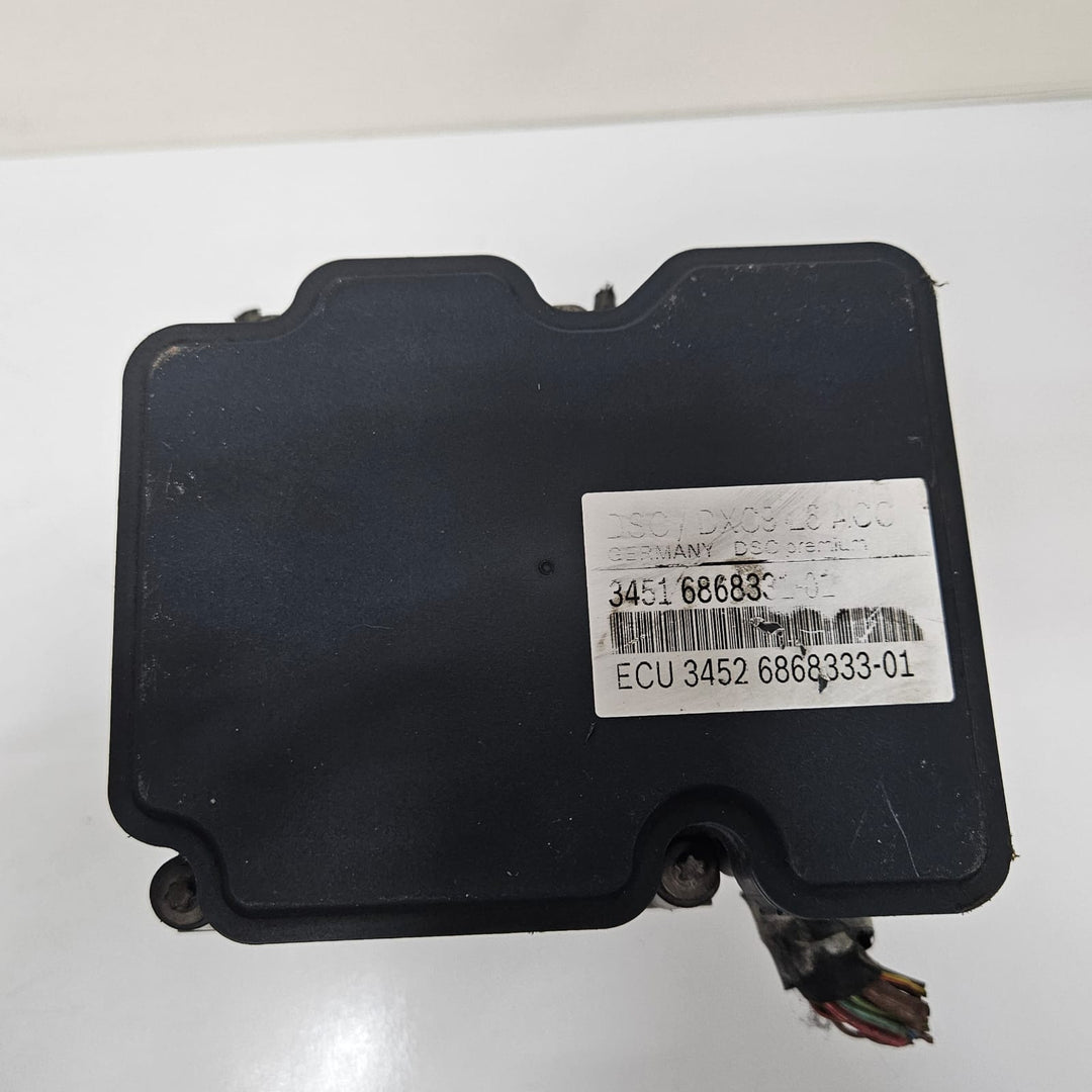 OEM BMW 5 6 Series F10 F11 F01 F06 DSc ABS Brake Pump Module 6868331