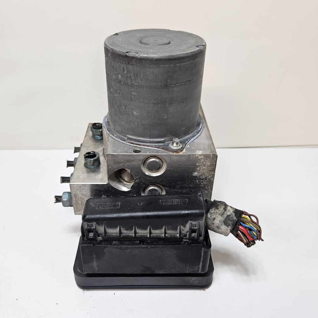 OEM BMW 5 6 Series F10 F11 F01 F06 DSc ABS Brake Pump Module 6868331