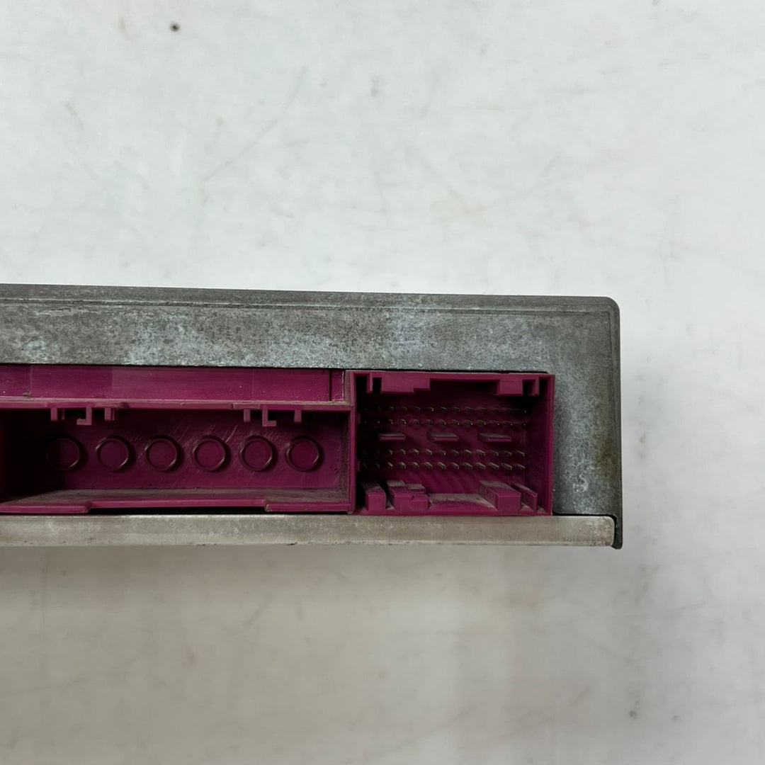 BMW E60 525i Airbag Control Gateway Module SGM SRS ECU 6943087 OEM Chassis ECM Unit