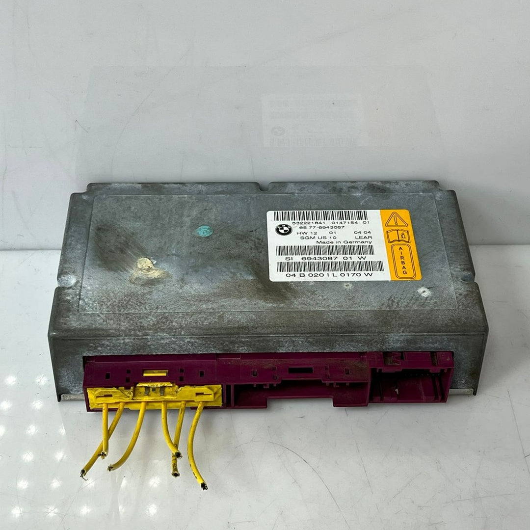 BMW E60 525i Airbag Control Gateway Module SGM SRS ECU 6943087 OEM Chassis ECM Unit