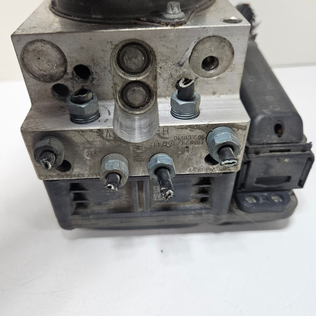 2011-2016 BMW 7 Series 5 GT F07 F01 F02 F03 F04 ABS Pump Module 6851382 USED