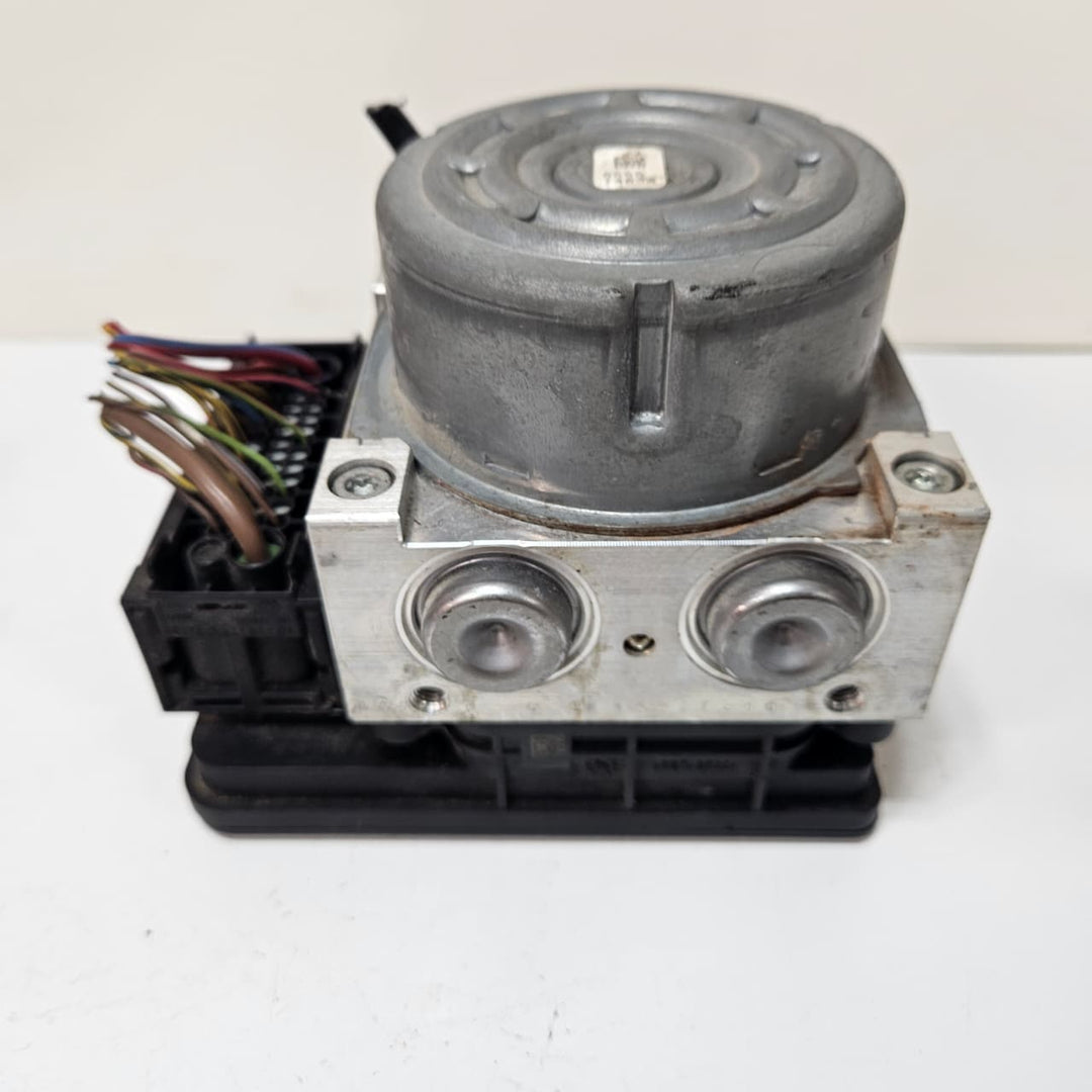 2012-2016 BMW 3-Series F30 328i 320i ABS Pump 6861376 USED