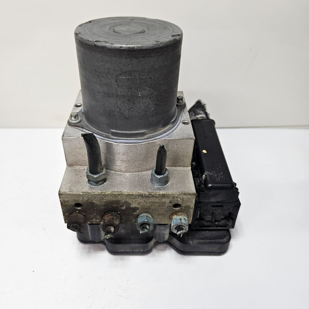 BMW 5 Series F10 F11 F07 Gran Turismo ABS Pump Control Module 6868327 USED