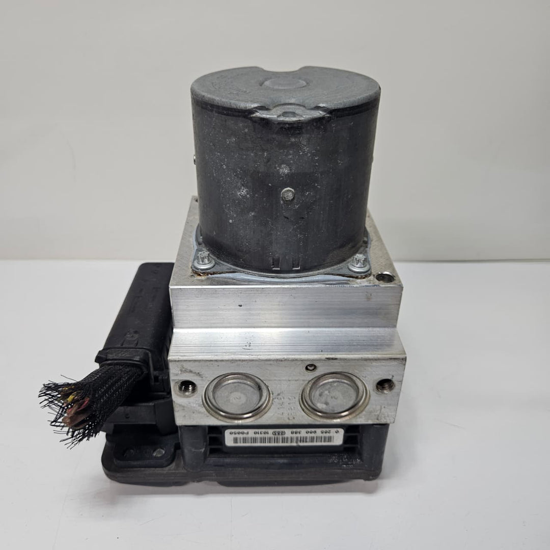 2011-2012 BMW 5 Series F10 F11 535i Anti-Lock Brake System ABS Module 6799248 USED