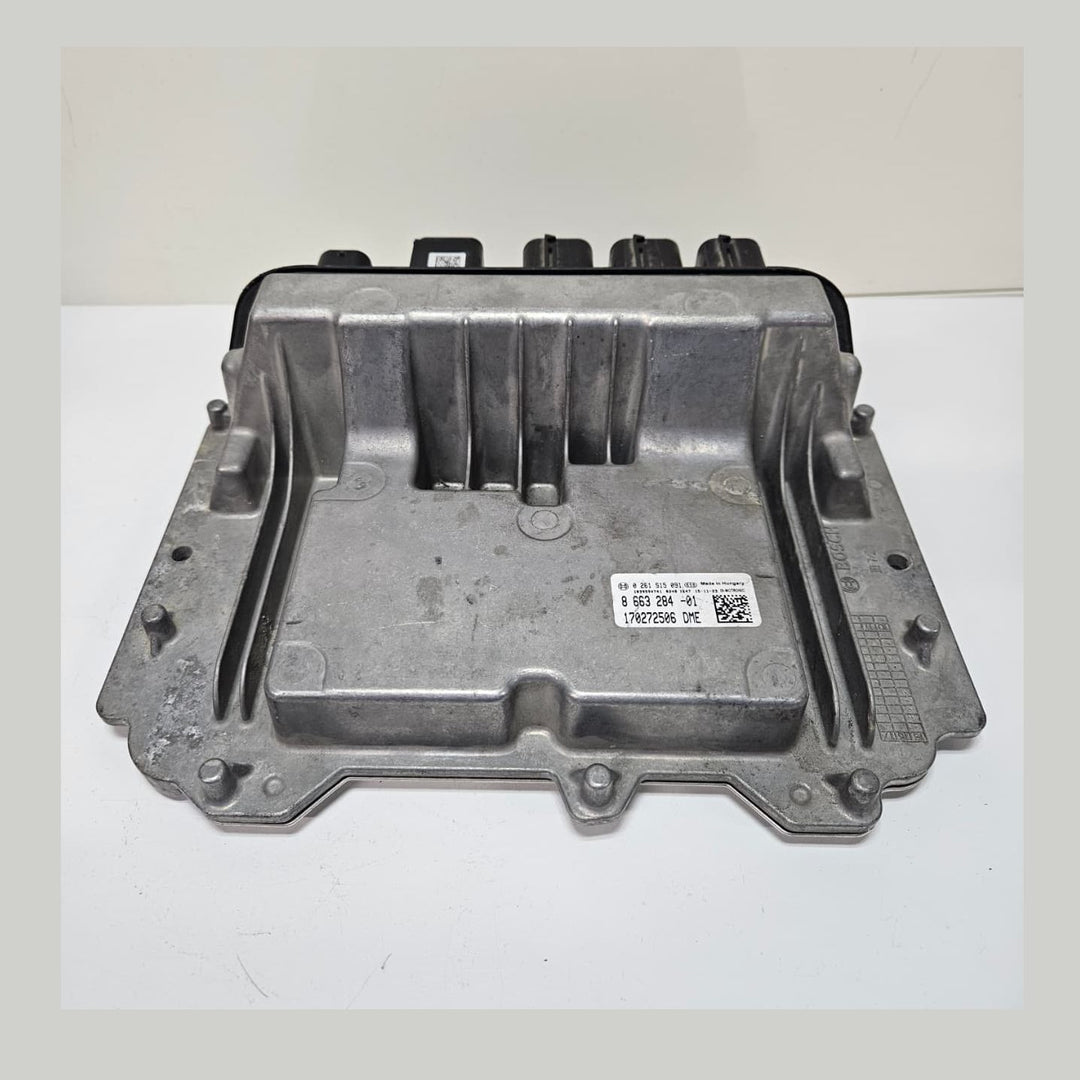 OEM BMW F30 318i Engine Control Unit B38 Bosch 8663284 OEM