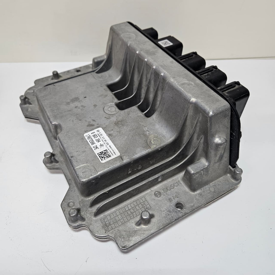OEM BMW F30 318i Engine Control Unit B38 Bosch 8663284 OEM