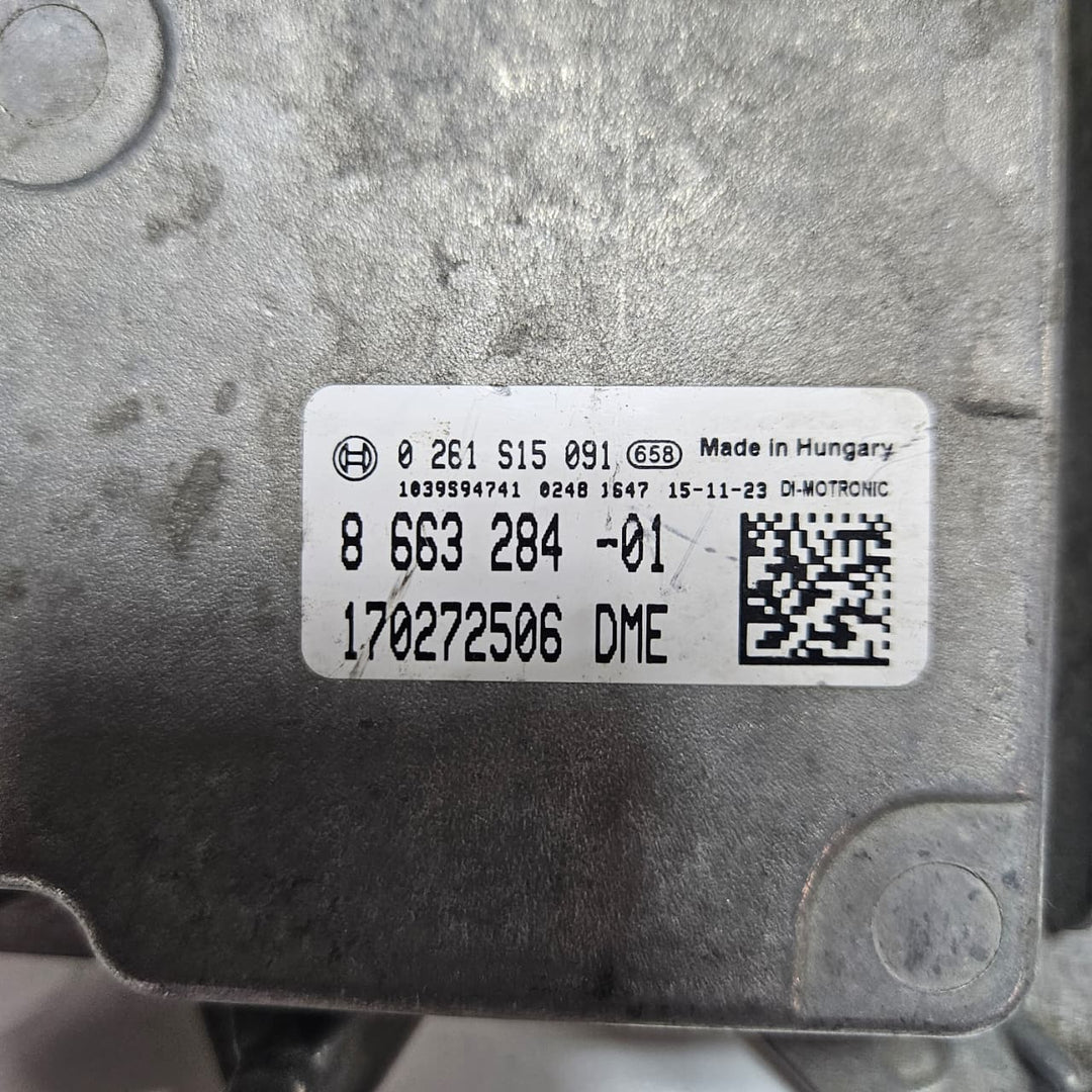OEM BMW F30 318i Engine Control Unit B38 Bosch 8663284 OEM