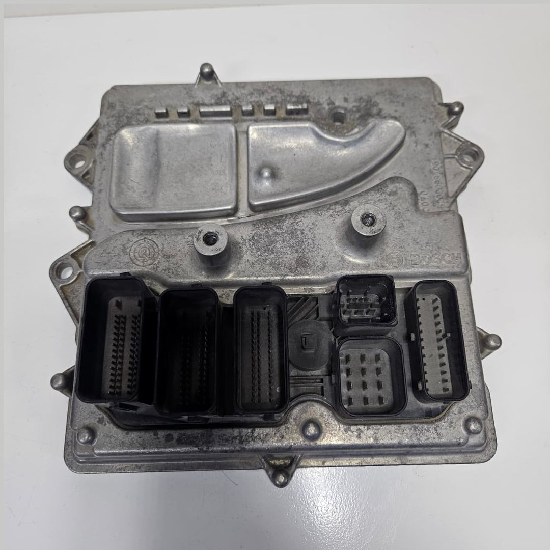 2012-2015 BMW F06 F10 335i 640i X3 with N55 Engine Control Module DME 8606309