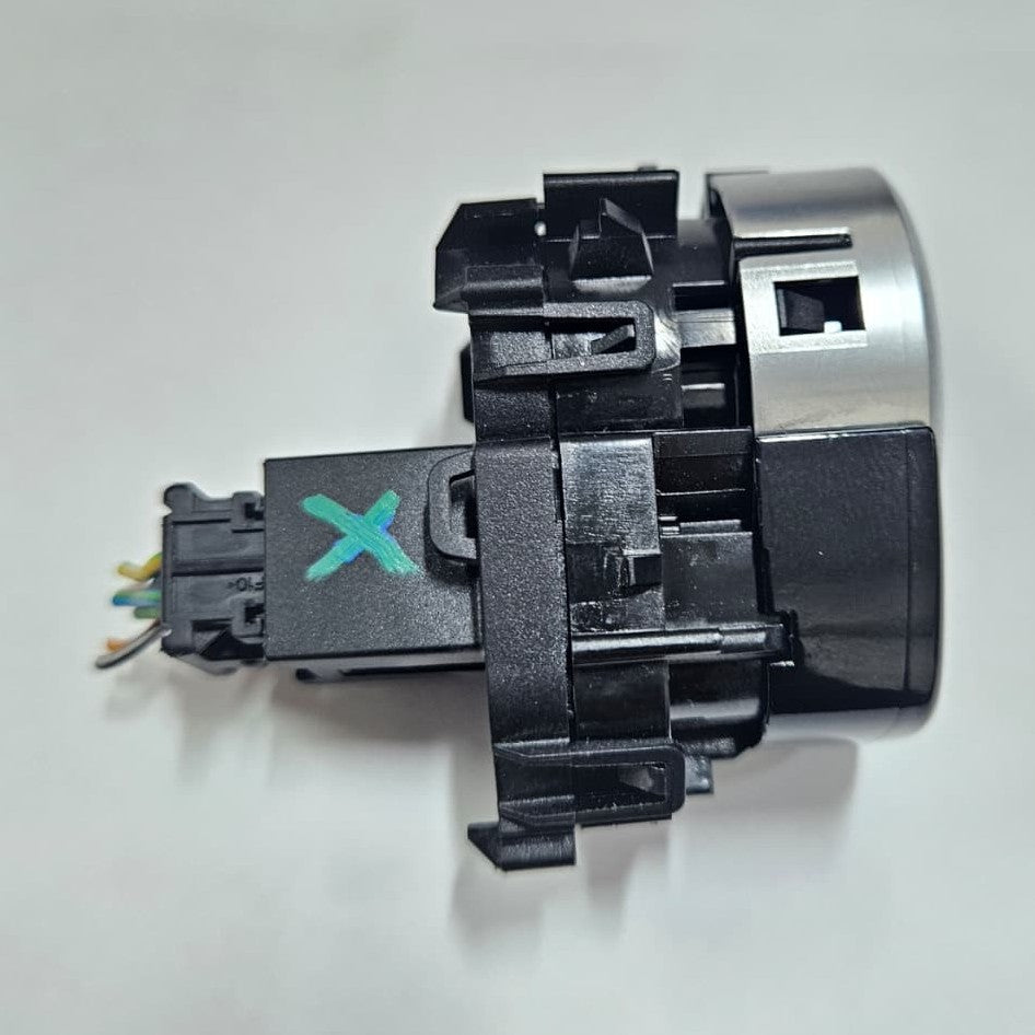 BMW 5 Series G30 G31 G38 Engine Start Stop Switch 7948012