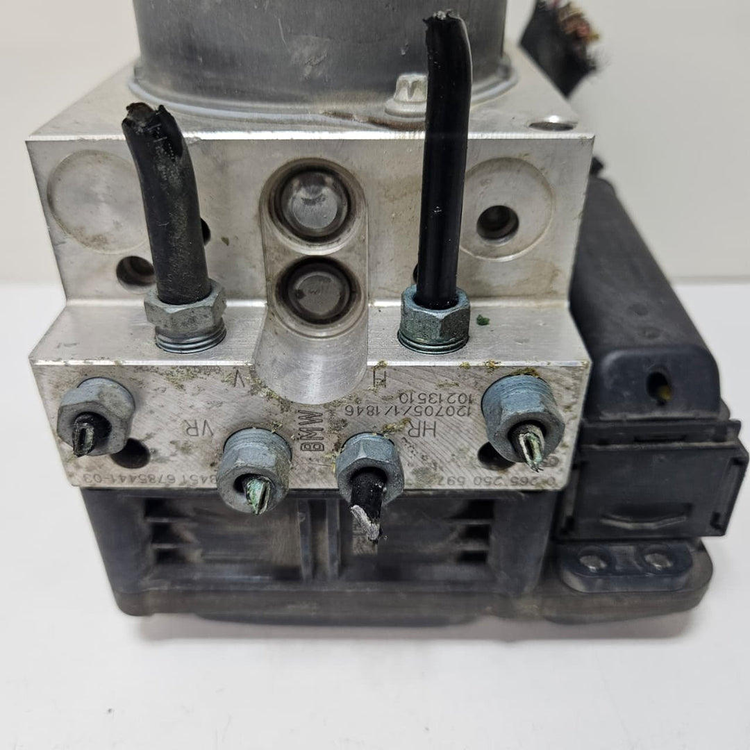 OEM BMW 5 Series F10 F11 ABS Hydraulic Unit Pump 6860154