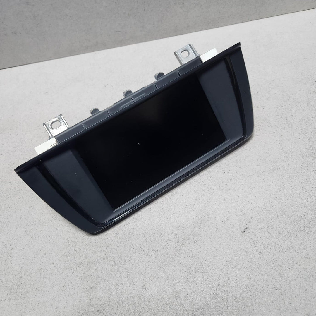 2012-2014 BMW 1 Series F20 F21 Dashboard Display Screen 9262752