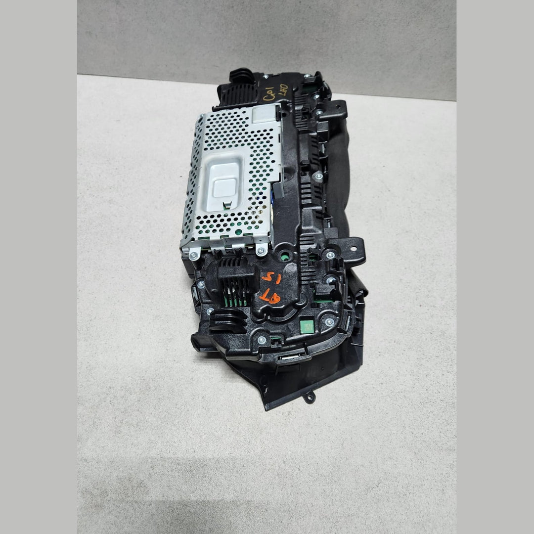2017-2020 BMW 530i Instrument Cluster 9392558 G01 G12 G30 G32 G38 530E and 740E