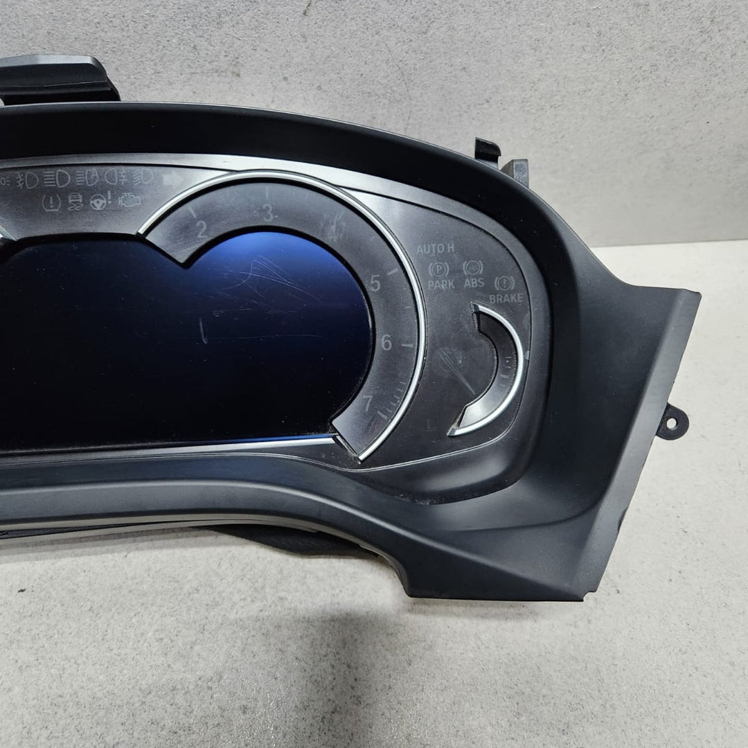 2017-2020 BMW 530i Instrument Cluster 9392558 G01 G12 G30 G32 G38 530E and 740E