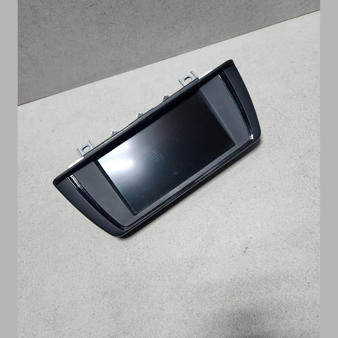 2012-2018 BMW 3 4 Series F30 F32 F36 320i Information Display Screen 9270393