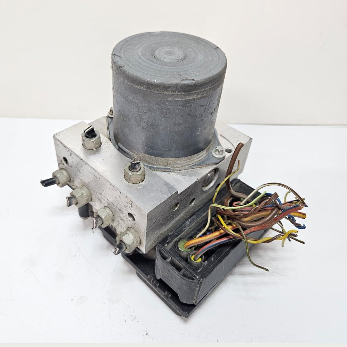 2010-2015 BMW X1 E84 ABS Pump 6795188 USED