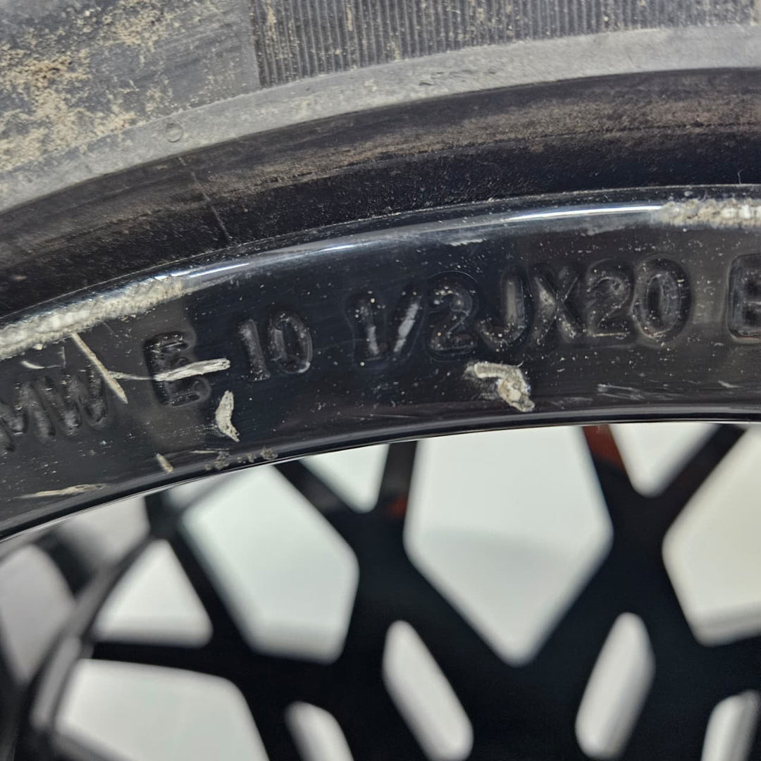 2020-2022 BMW M8 Rear Wheel Rim E-10 1/2JX20 9882245 USED