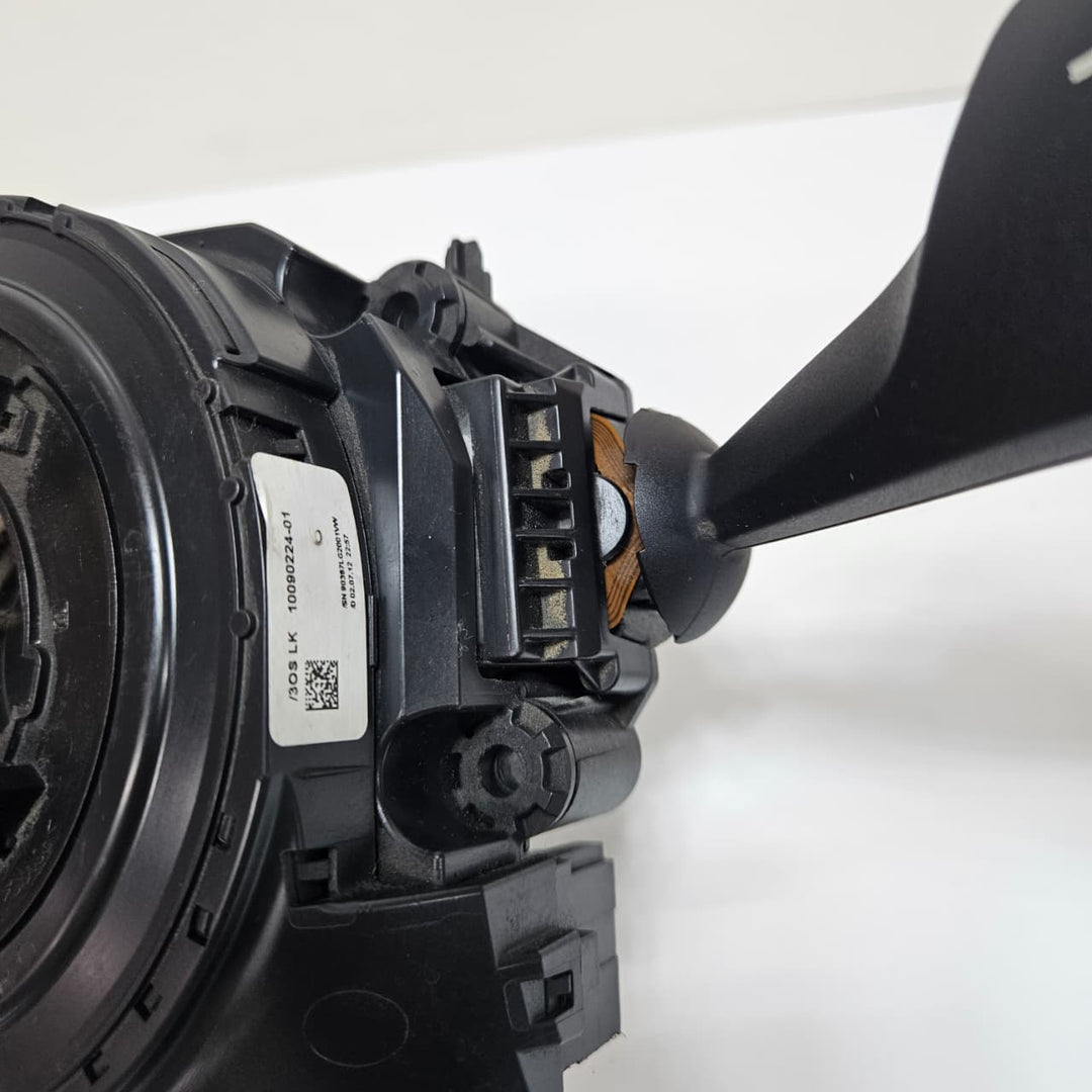 2011-2016 BMW 3 Series F30, F2X, F3X 328i Steering Column Switch 9253749