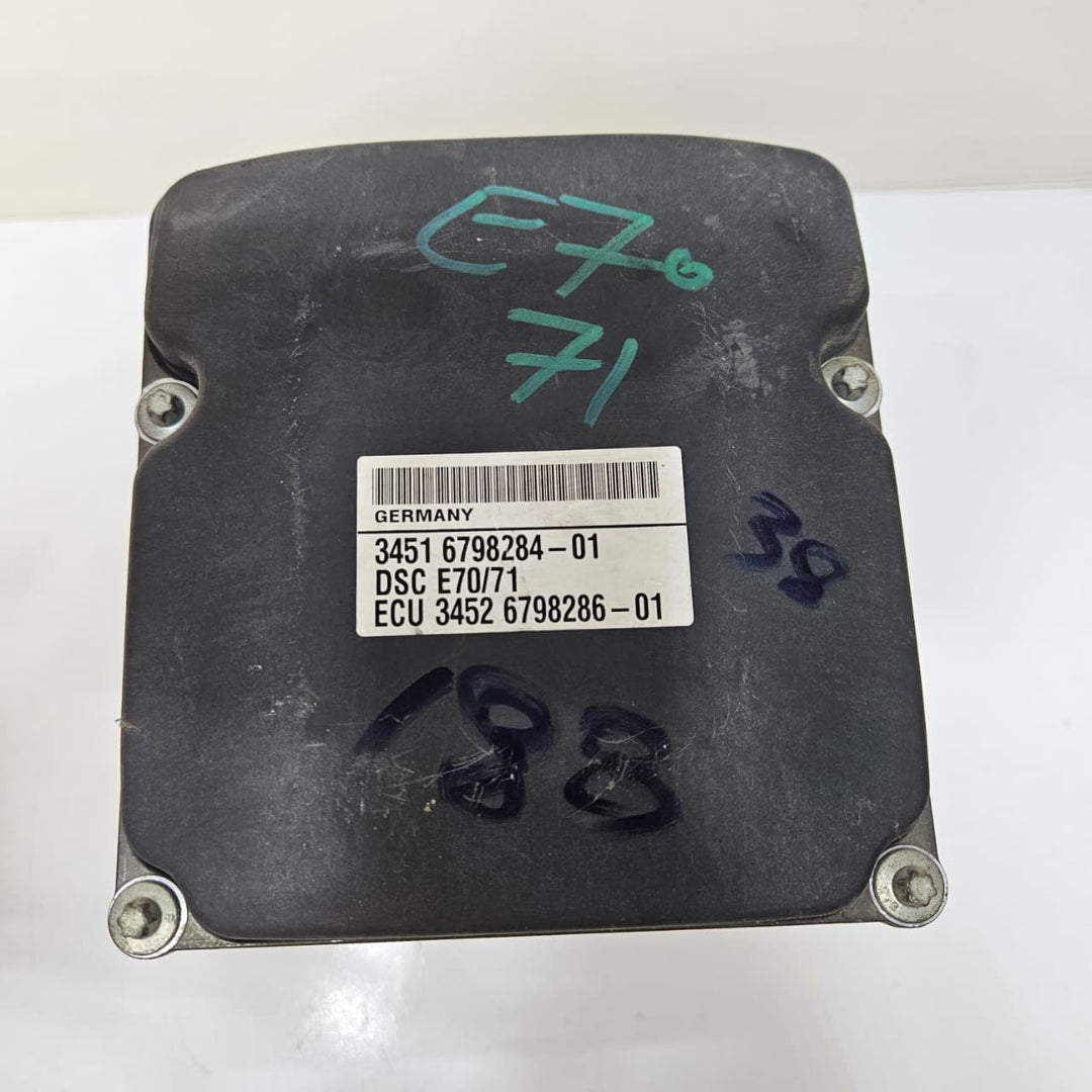 2011-2014 BMW X5 X6 E70 E71 ABS Brake Pump Module 6798284 USED