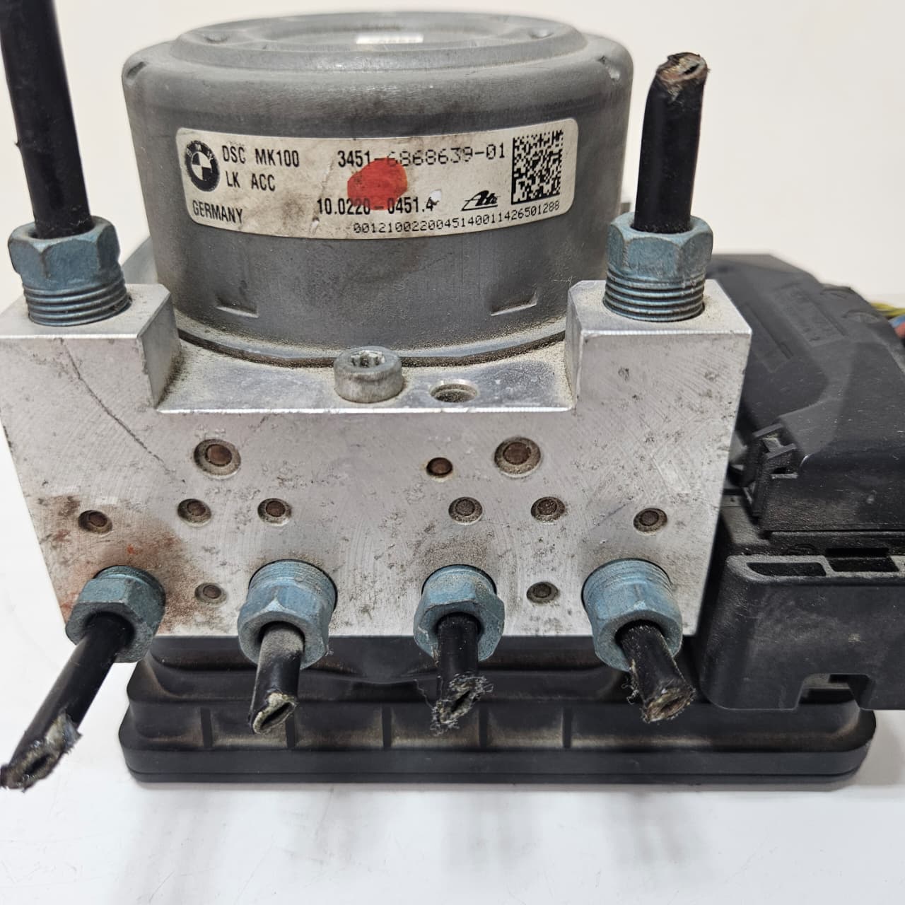 2013-2020 BMW 3 4 Series F32 F33 F36 320i ABS Control Module 6868639-6868640