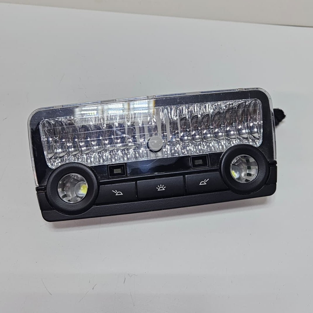 2011-2016 BMW F07 F10 F11 F01 F02 535i xDrive Rear Dome Reading Light 9240763