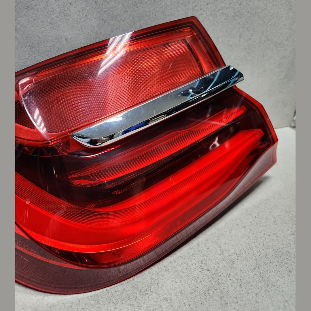 BMW 2016-2018 7-Series G11 G12 Taillight Left Side 7342963 USED