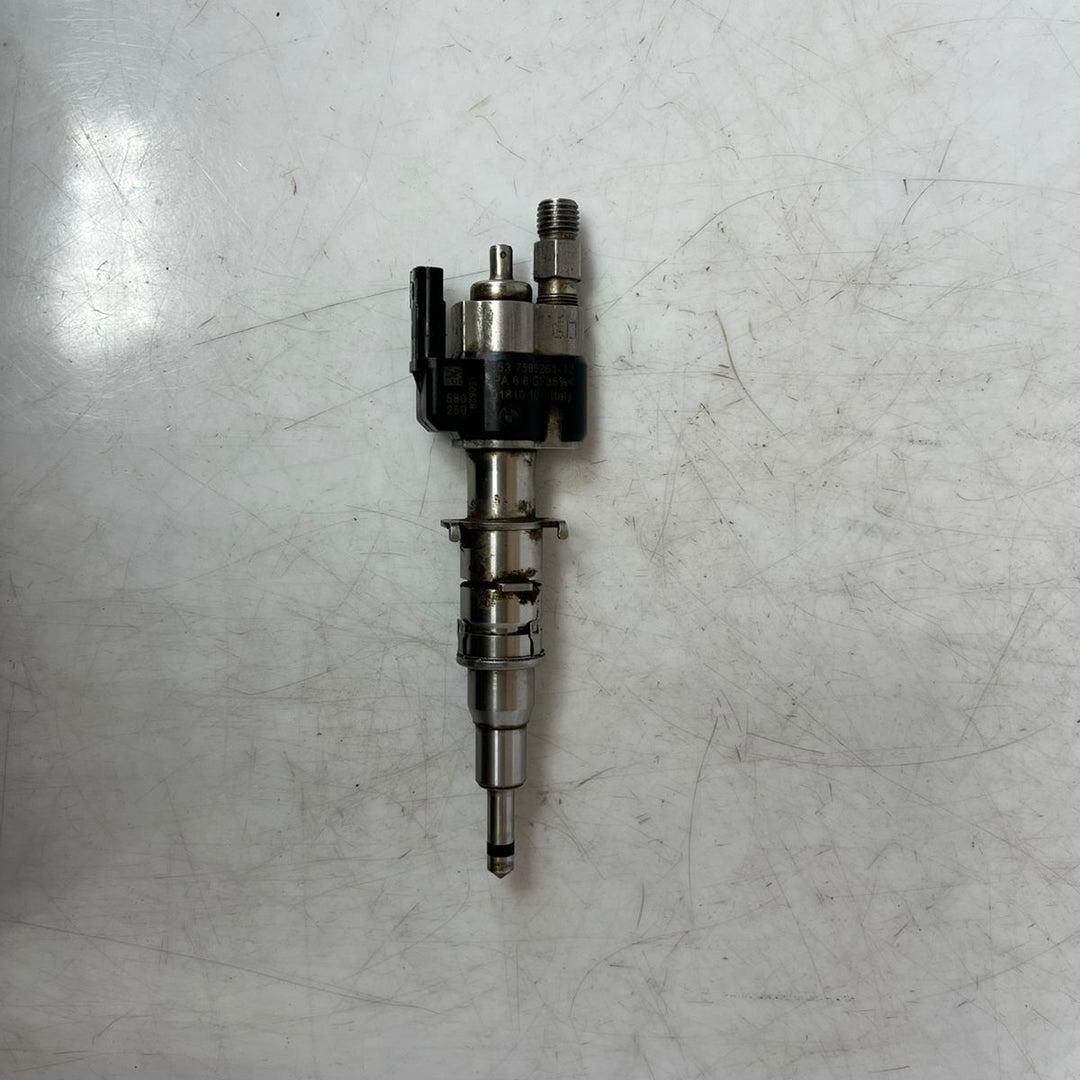 BMW E70 E71 E90 E92 F01 F07 F10 F12 N63 S63 N54 Petrol Fuel Injector Index 12 OEM (7585261-12)