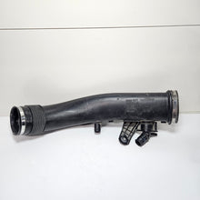 2014-2018 BMW 640i 740i X5 X6 X4 xDrive Engine Air Intake Duct 7605585 USED