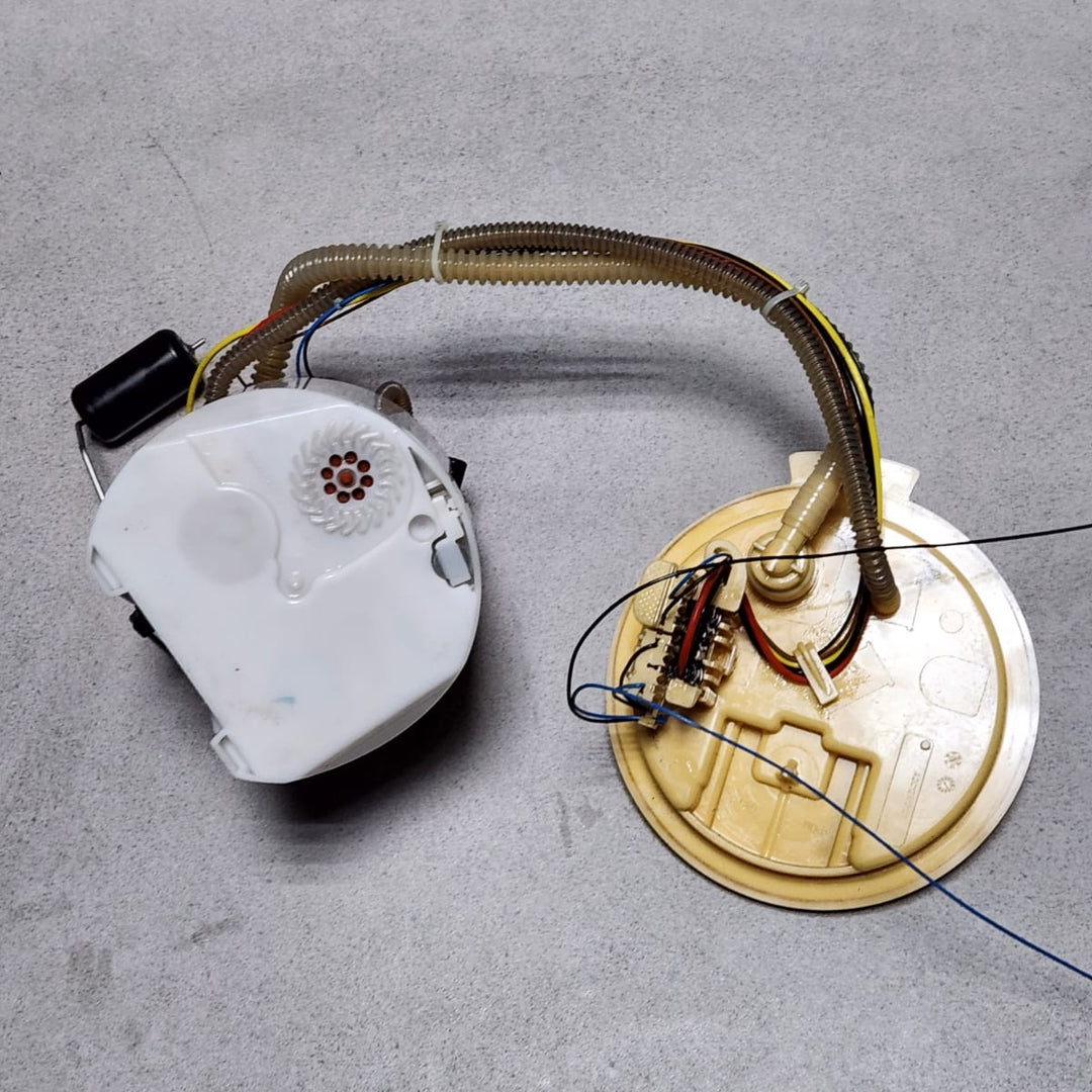 BMW Fuel Pump DIESEL 7476107 5 Series G30 6 Series G32 and 8 Series G14
